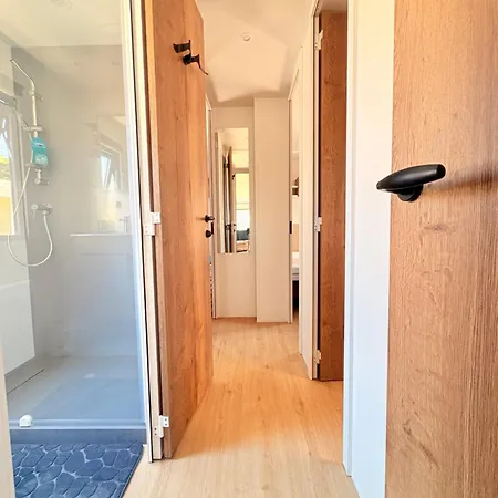 Mobil-home Climatise 6 Pers Avec Piscine, Terrasse Ombragee Et Parking 海滨圣玛丽