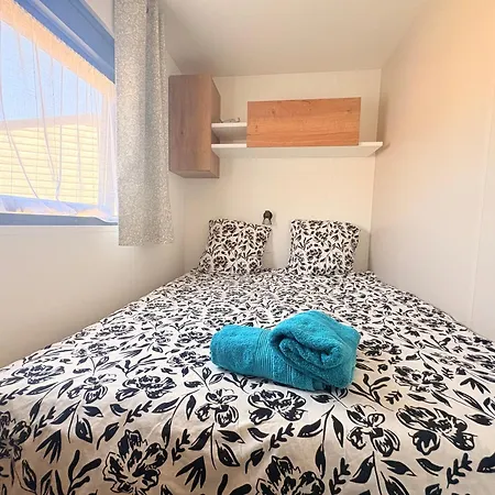 Mobil-home Climatise 6 Pers Avec Piscine, Terrasse Ombragee Et Parking Kamp alanı Sainte-Marie-la-Mer