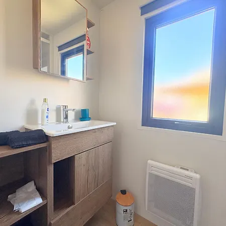 营地 Mobil-home Climatise 6 Pers Avec Piscine, Terrasse Ombragee Et Parking *