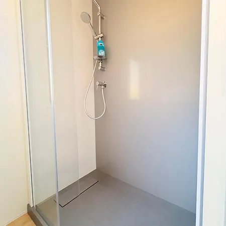 Mobil-home Climatise 6 Pers Avec Piscine, Terrasse Ombragee Et Parking 海滨圣玛丽