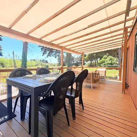 Mobil-home Climatise 6 Pers Avec Piscine, Terrasse Ombragee Et Parking Sainte-Marie-la-Mer