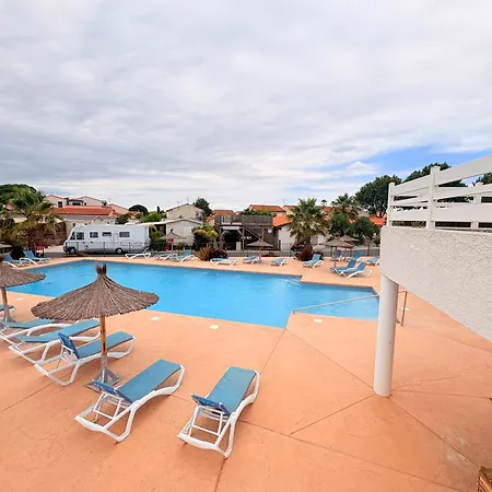 Mobil-home Climatise 6 Pers Avec Piscine, Terrasse Ombragee Et Parking Kamp alanı *
